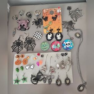 Spider Web Ring Skull Earring Brooch Vintage INVADER ZIM VIACOM Pins Lot Bundle